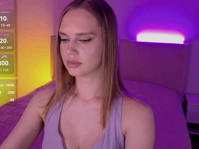 LunaTempt's BongaCams show and profile