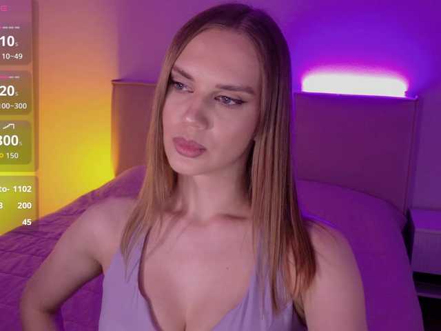 LunaTempt's BongaCams show and profile