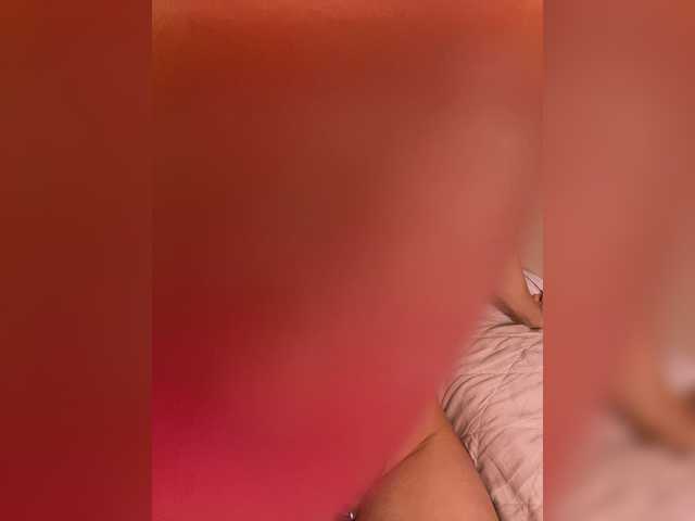 LunaTempt's BongaCams show and profile