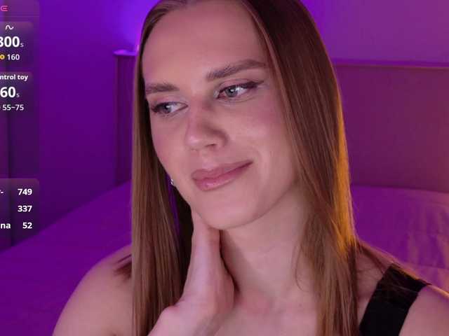 LunaTempt's BongaCams show and profile