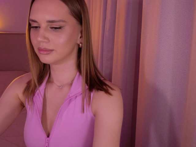 LunaTempt's BongaCams show and profile