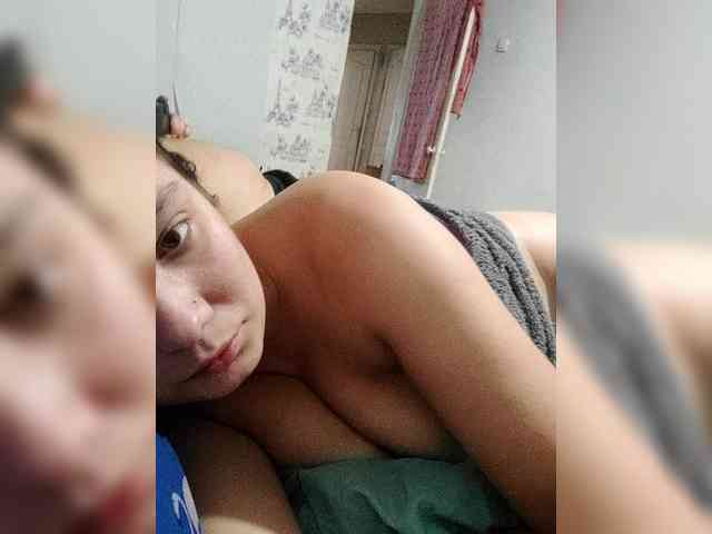 Kristina2511a webcam