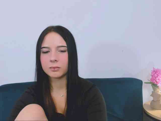 TaliaDelicate webcam