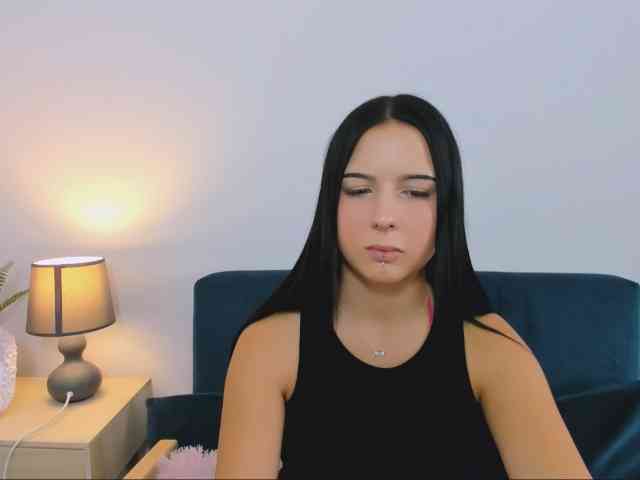 TaliaDelicate webcam