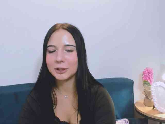 TaliaDelicate webcam