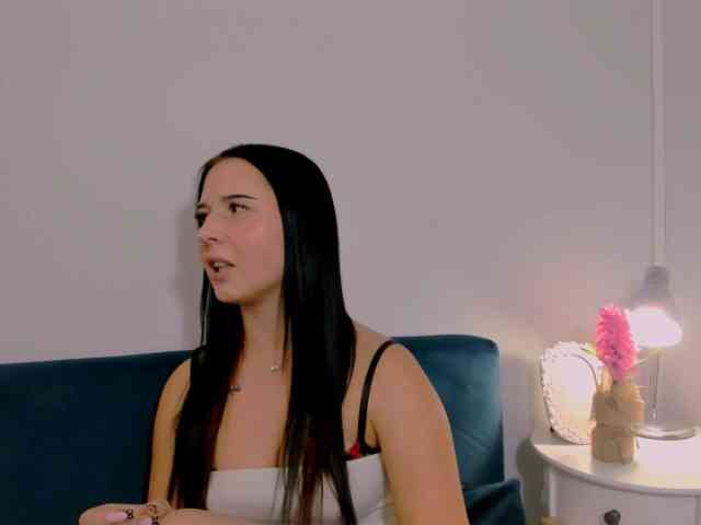 TaliaDelicate webcam