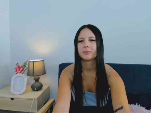 TaliaDelicate webcam