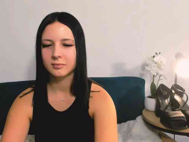 TaliaDelicate webcam