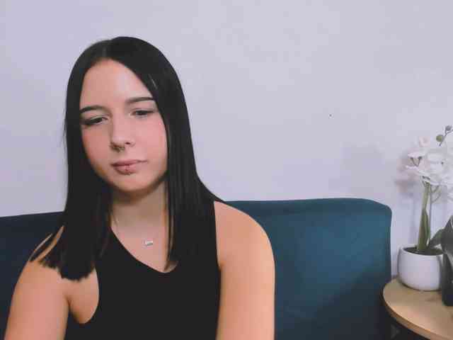 TaliaDelicate webcam