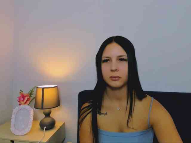 TaliaDelicate webcam