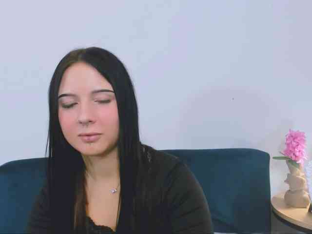 TaliaDelicate webcam