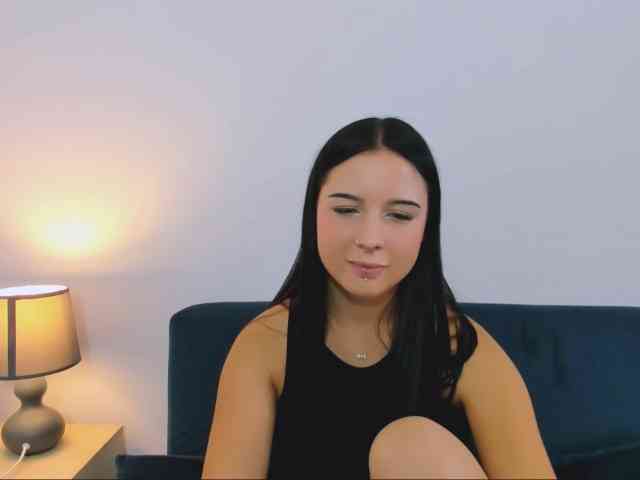TaliaDelicate webcam