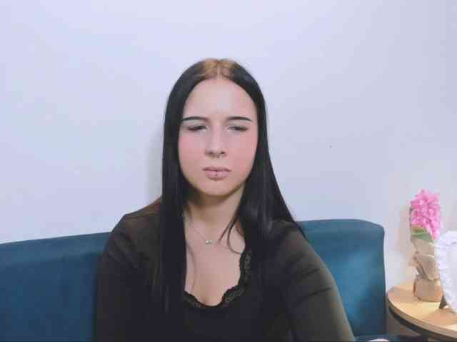 TaliaDelicate webcam