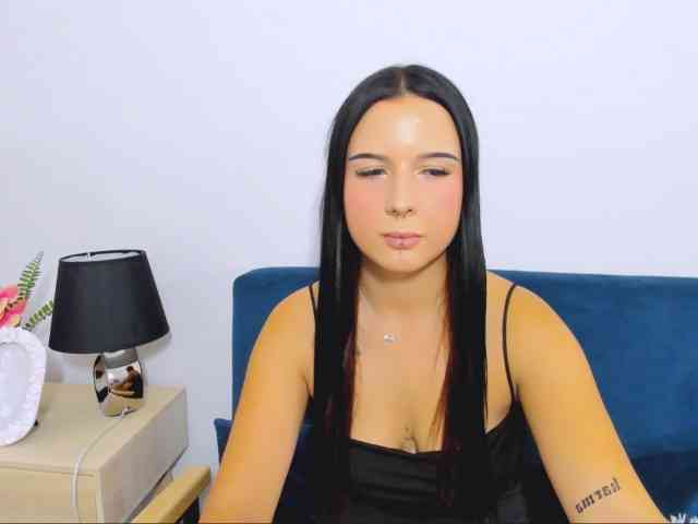 TaliaDelicate webcam