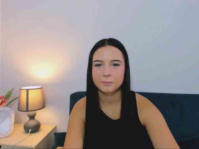 TaliaDelicate webcam