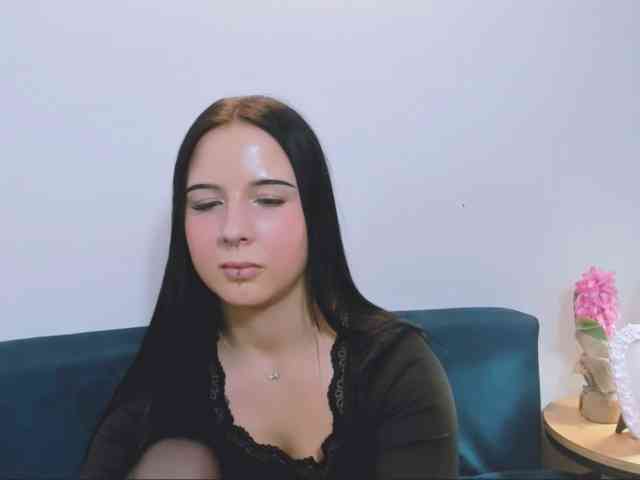 TaliaDelicate webcam