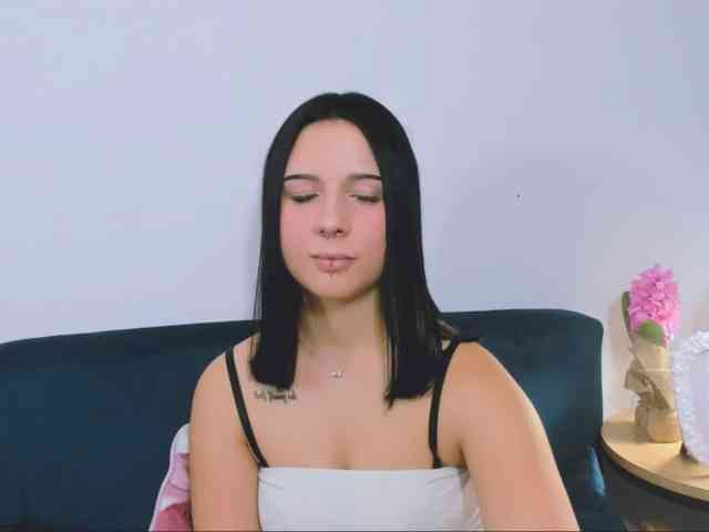 TaliaDelicate webcam