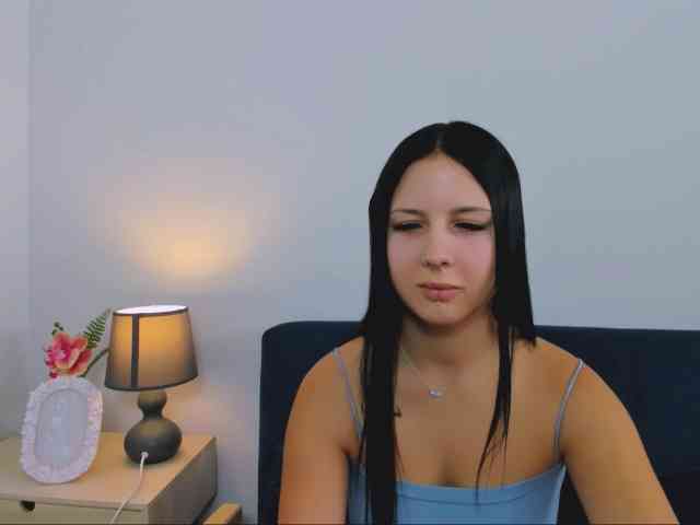 TaliaDelicate webcam