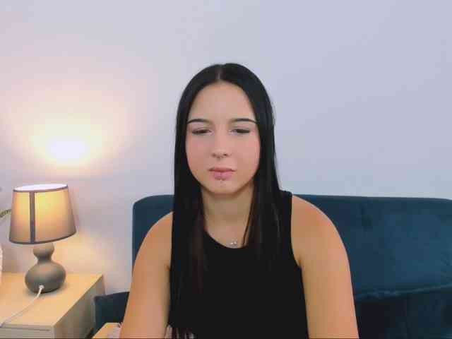 TaliaDelicate webcam