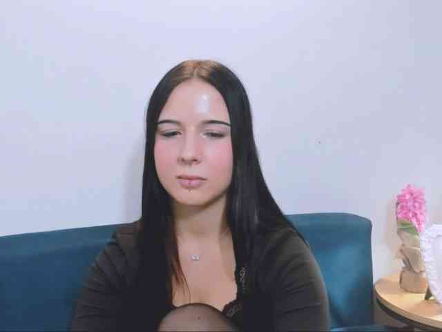 TaliaDelicate webcam