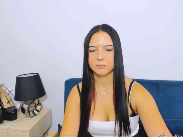 TaliaDelicate webcam