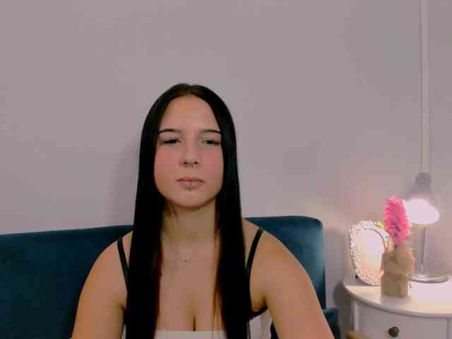 TaliaDelicate webcam