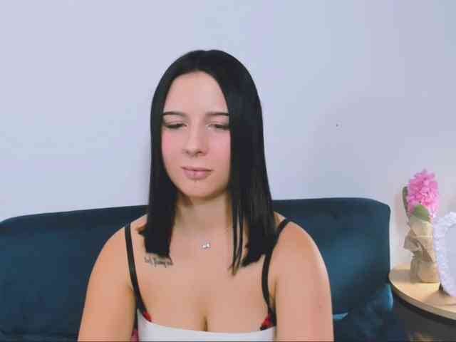 TaliaDelicate webcam