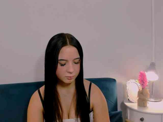 TaliaDelicate webcam