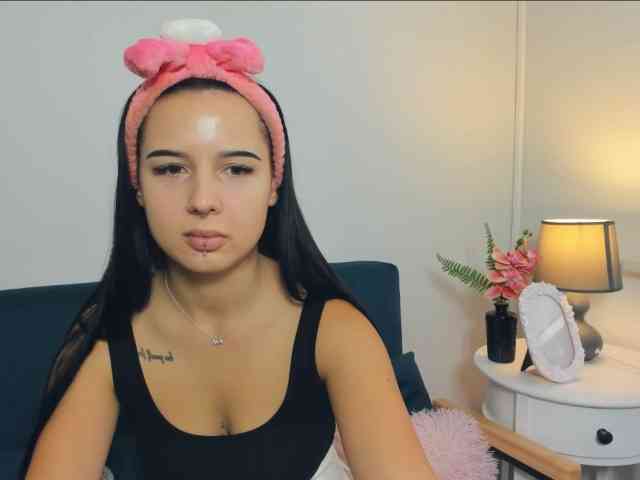 TaliaDelicate webcam