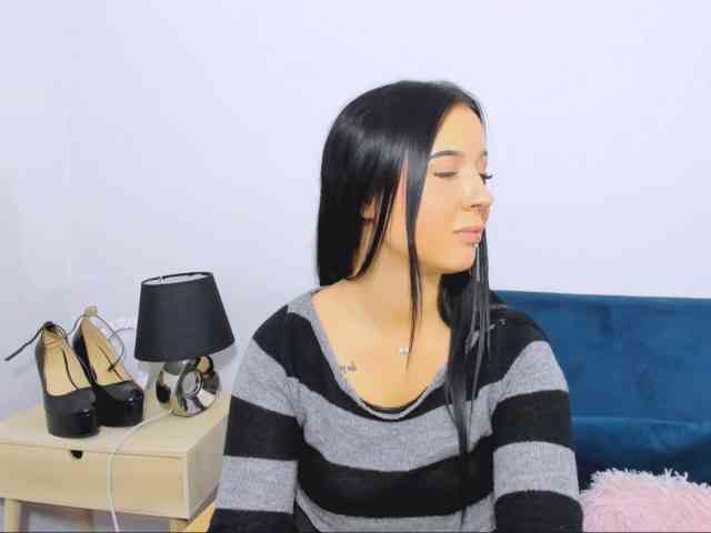 TaliaDelicate webcam