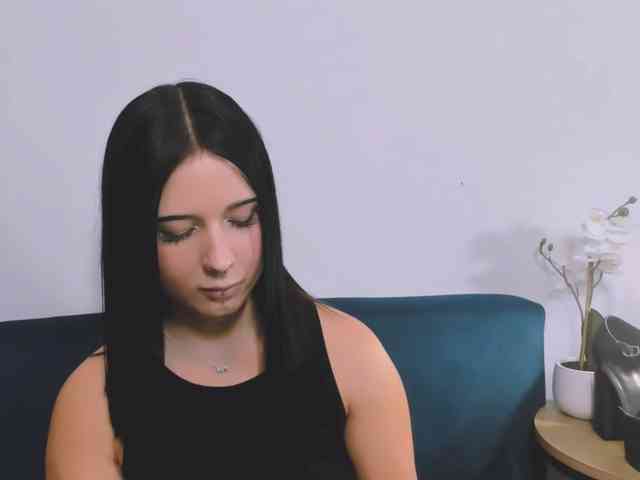 TaliaDelicate webcam