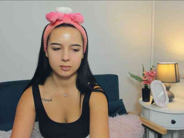 TaliaDelicate webcam