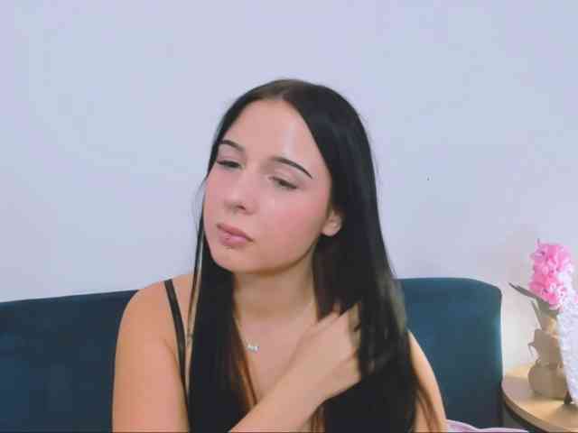 TaliaDelicate webcam