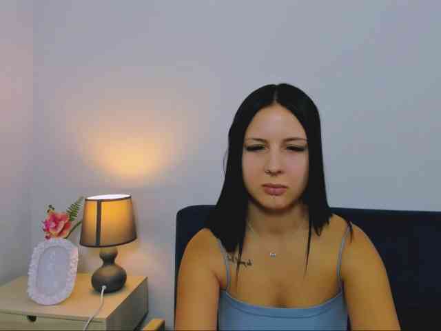 TaliaDelicate webcam