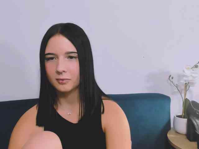 TaliaDelicate webcam