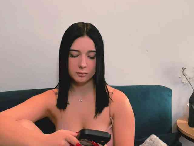 TaliaDelicate webcam