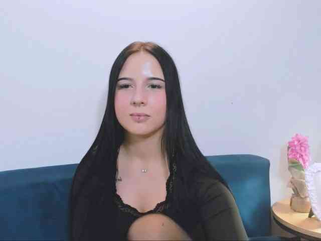 TaliaDelicate webcam