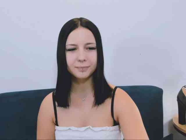 TaliaDelicate webcam