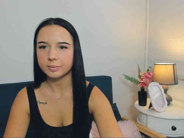 TaliaDelicate webcam