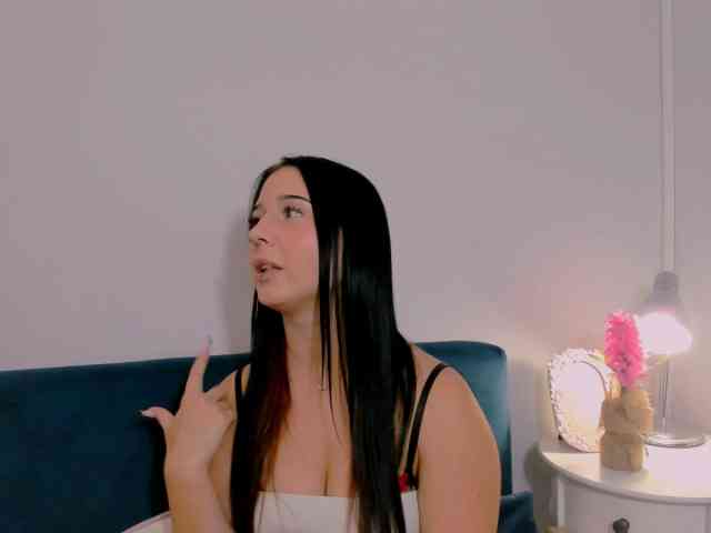 TaliaDelicate webcam