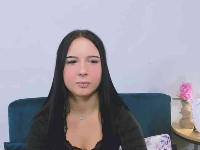 TaliaDelicate webcam