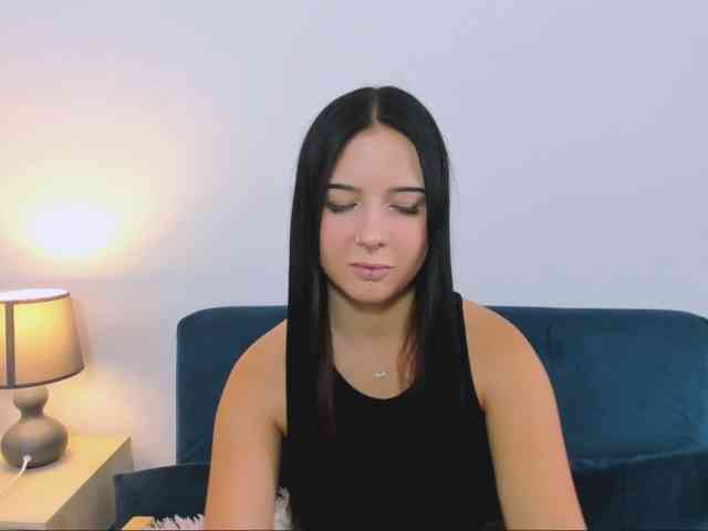 TaliaDelicate webcam