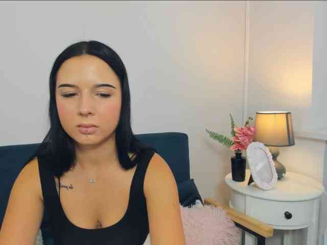 TaliaDelicate webcam