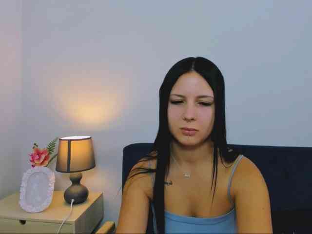 TaliaDelicate webcam
