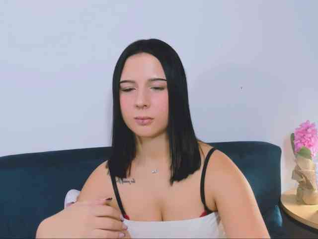 TaliaDelicate webcam