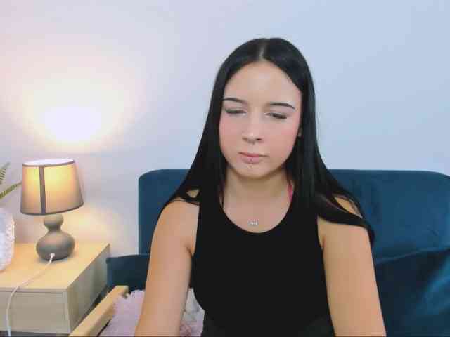 TaliaDelicate webcam