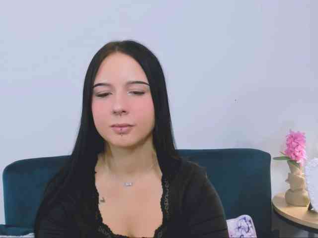 TaliaDelicate webcam