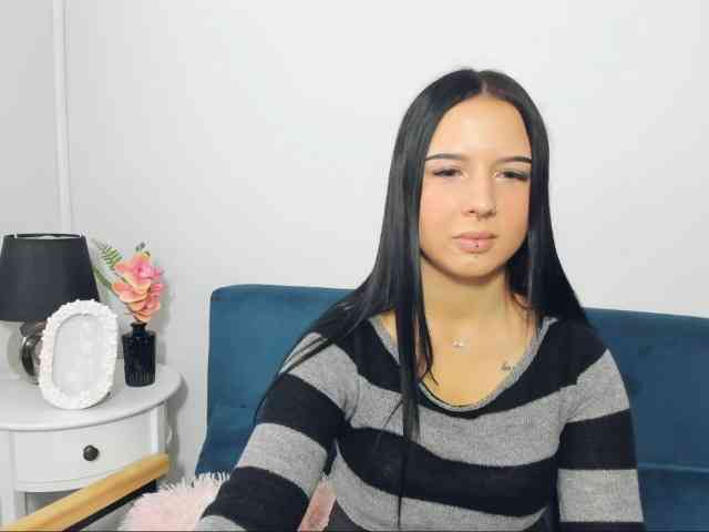 TaliaDelicate webcam