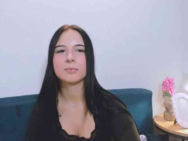 TaliaDelicate webcam