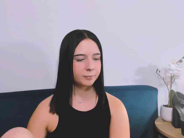 TaliaDelicate webcam